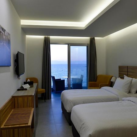 Zett Hotel Джуния Екстериор снимка