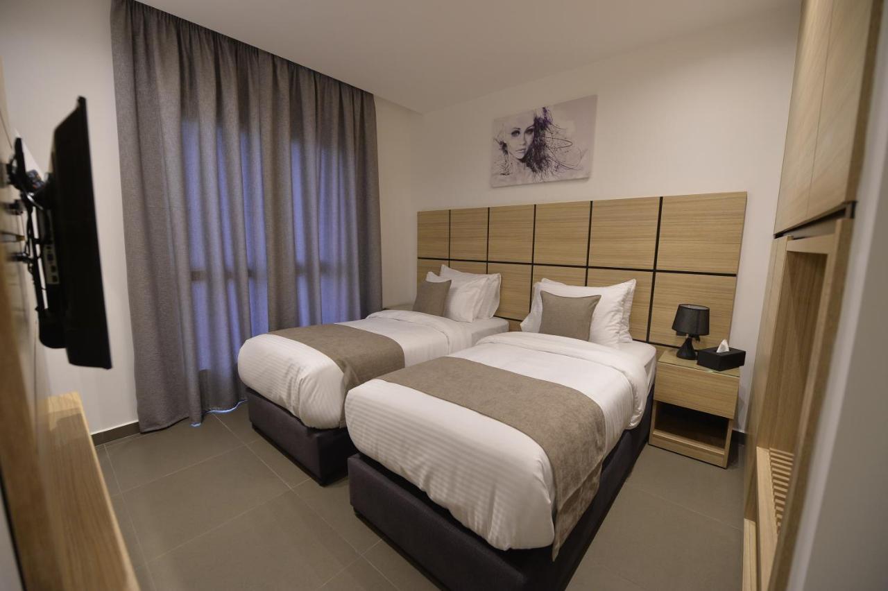 Zett Hotel Джуния Екстериор снимка