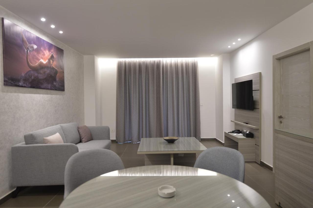 Zett Hotel Джуния Екстериор снимка