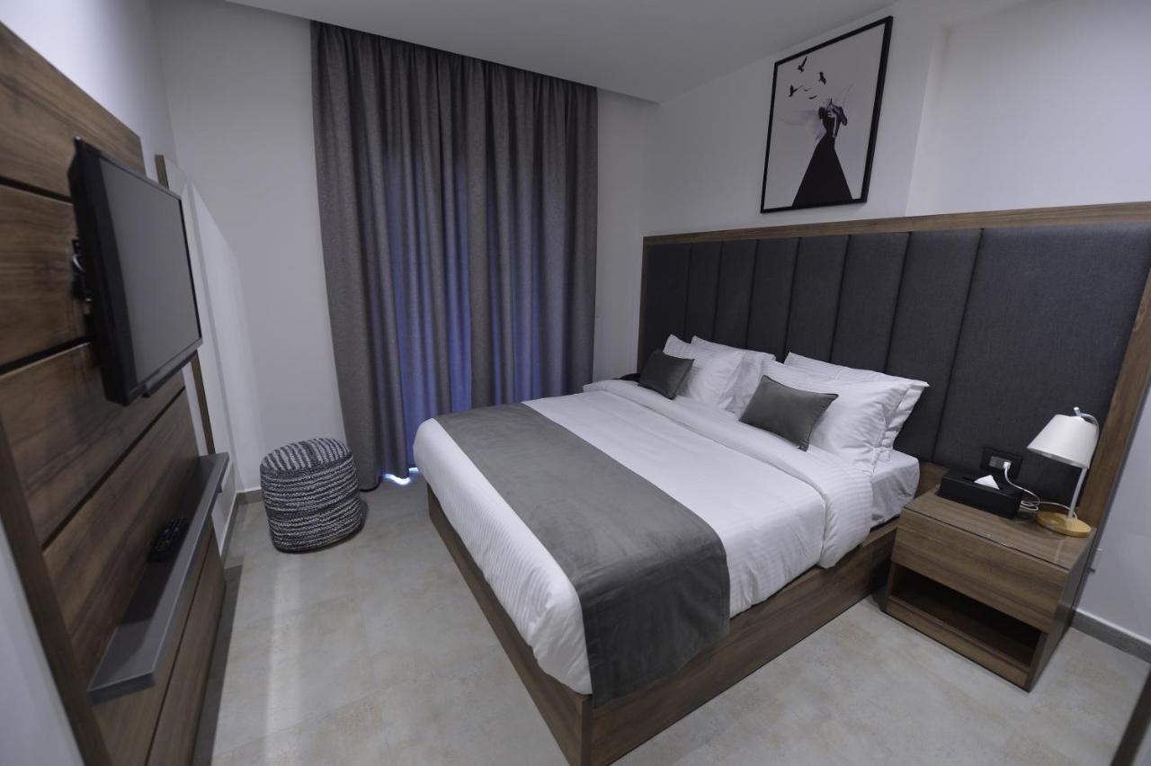 Zett Hotel Джуния Екстериор снимка